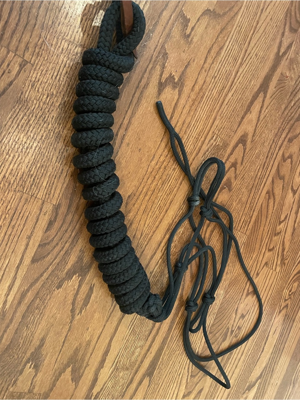 Black Rope Halter - Picture 4 of 5